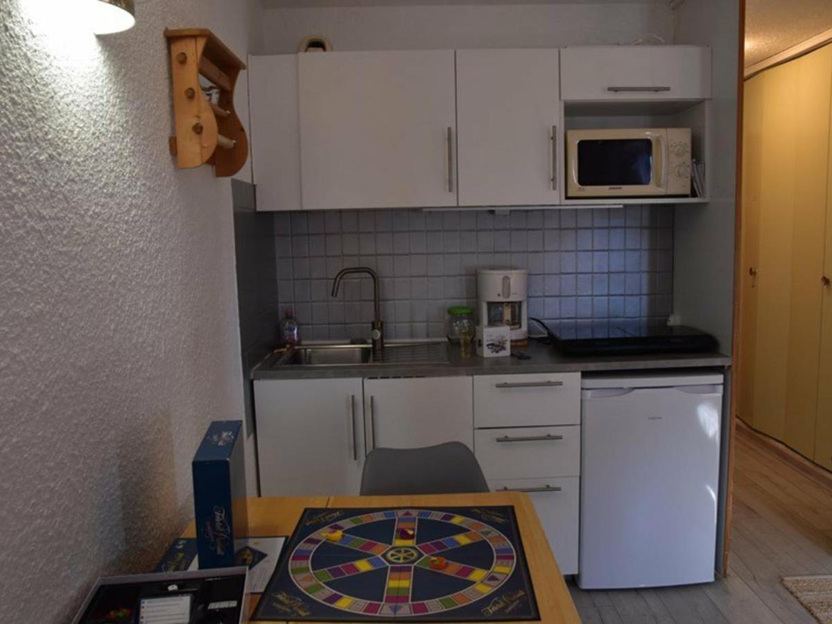 Studio Renove Pour 3 Au Centre De Montgenevre Avec Parking - Fr-1-266-166 Экстерьер фото